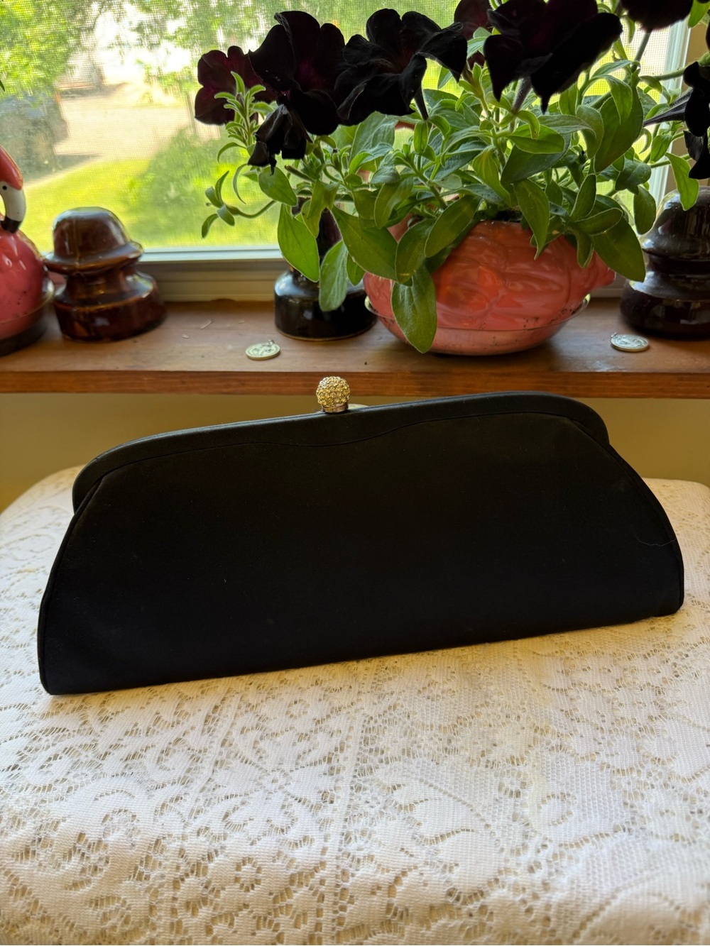 Black Silk Vintage Clutch with Gold-Crystal Kiss-Lock
